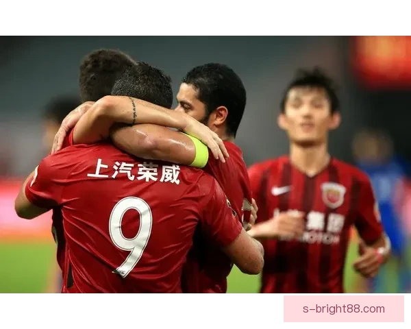 恒大迎战上港激战全程直播精彩瞬间不容错过 恒大迎战上港激战全程直播精彩瞬间不容错过
